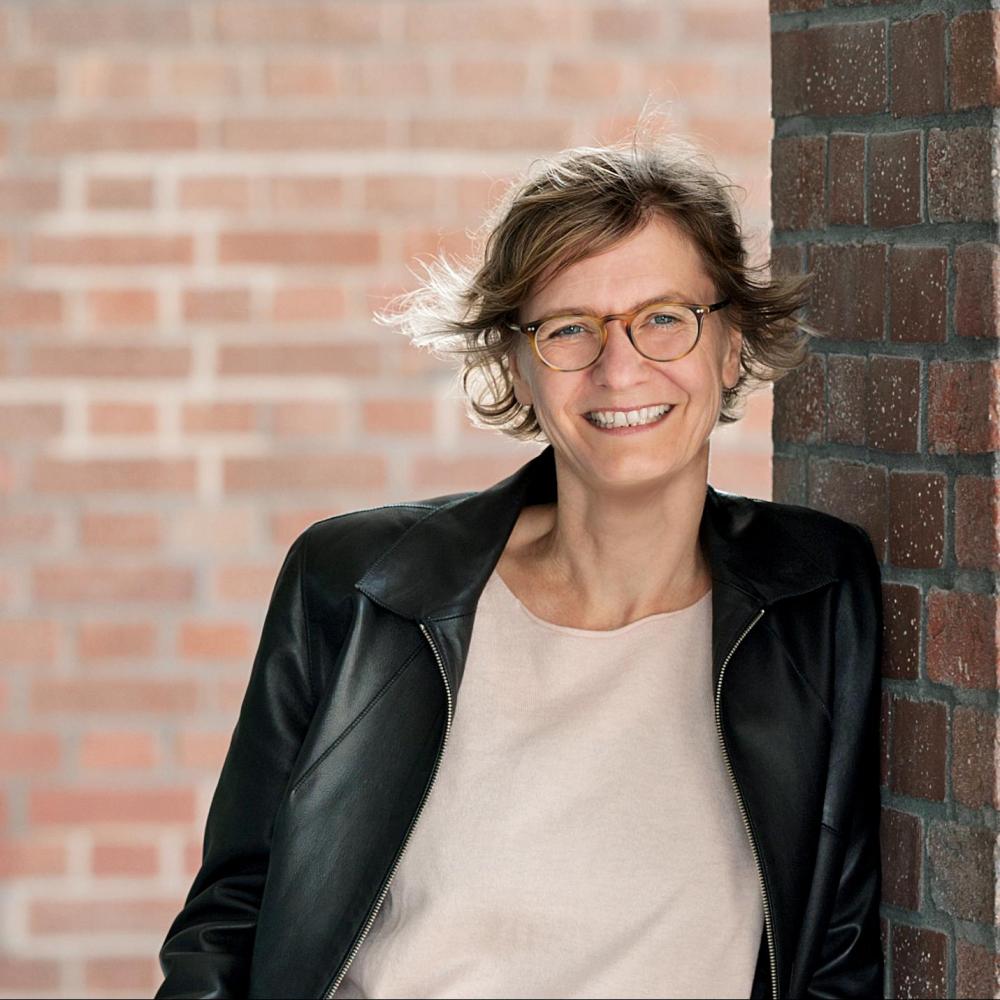 Bild zur Veranstaltung - Christine Werner liest: Hilfe, die Welt hat ein Loch!