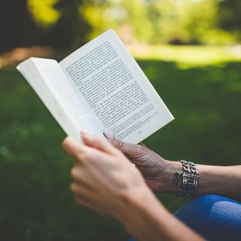 Bild zur Veranstaltung - Silent Reading