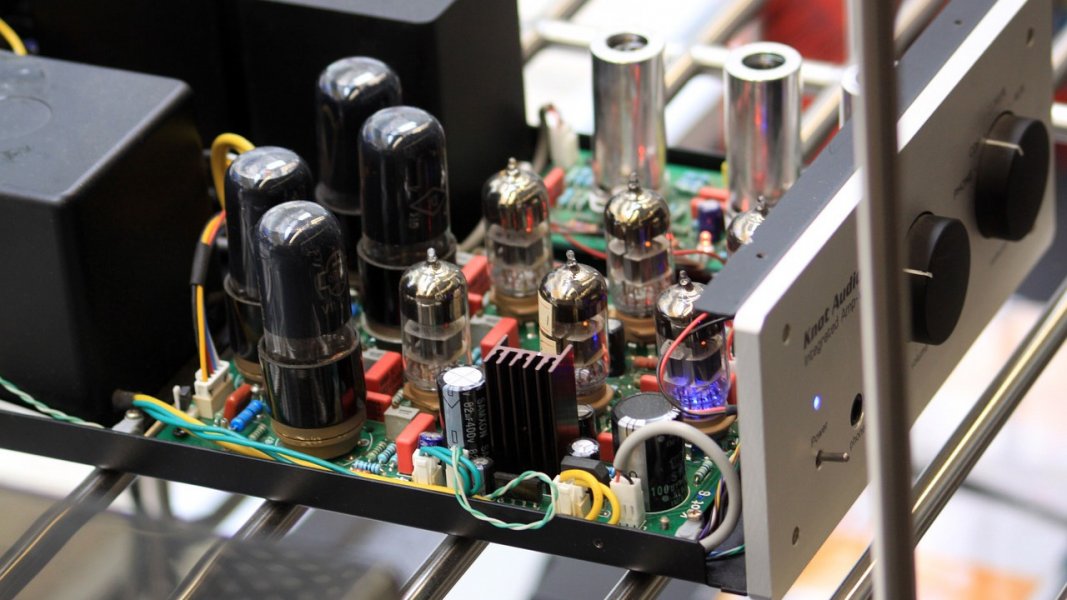 Experimentierwerkstatt: Wie funktioniert ein Computer?
