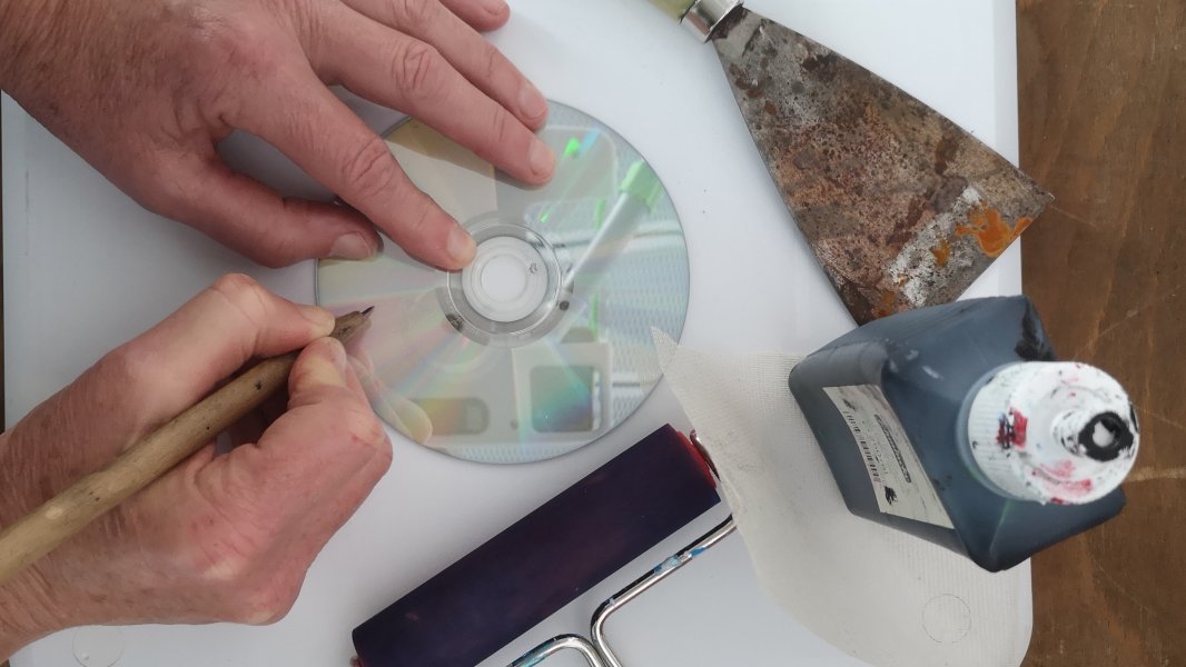 D wie Druckwerkstatt: Tiefdruck mit CDs