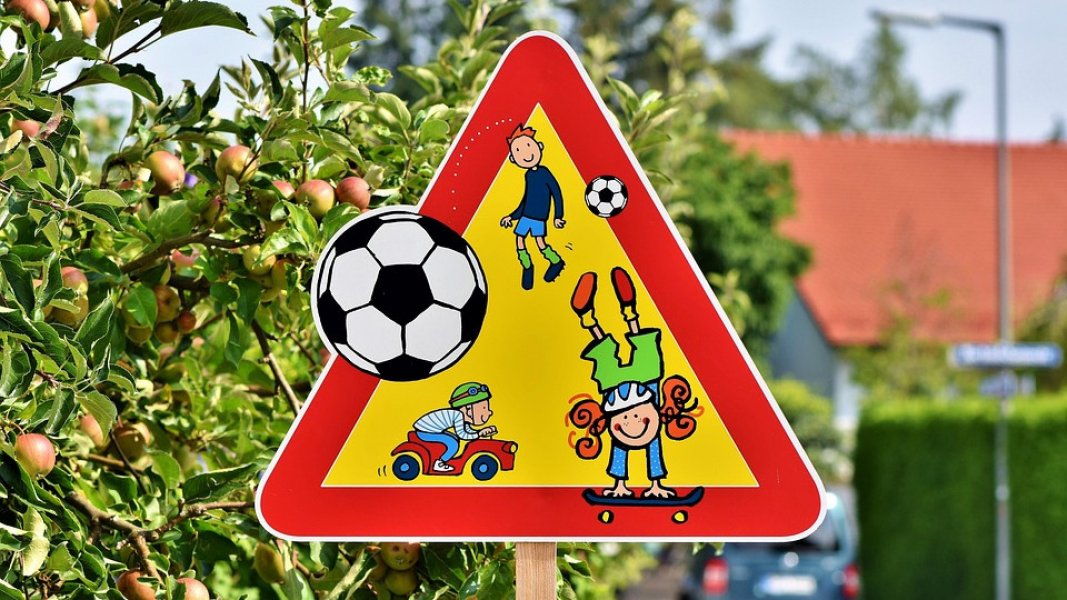 Spielstraße in der Hohensteinstraße