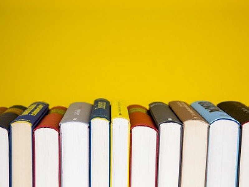 Bücherflohmarkt