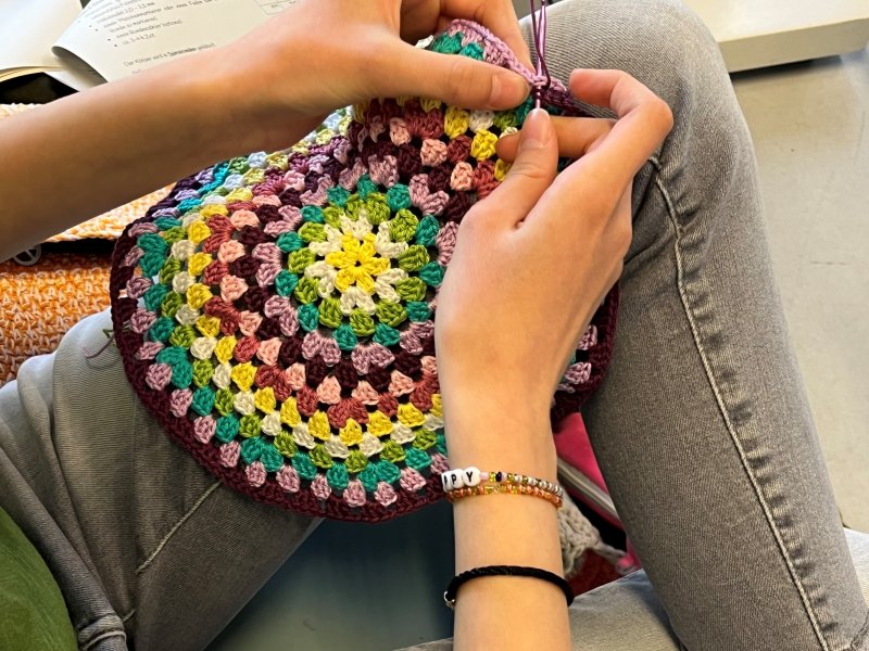 Handmade Hangout