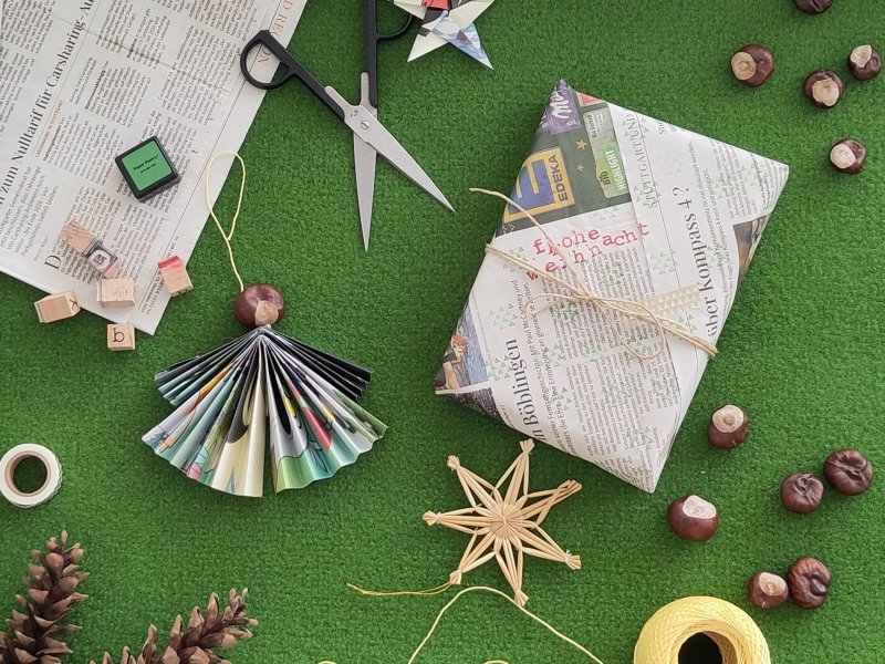 Lesen und Basteln in der Weihnachtszeit