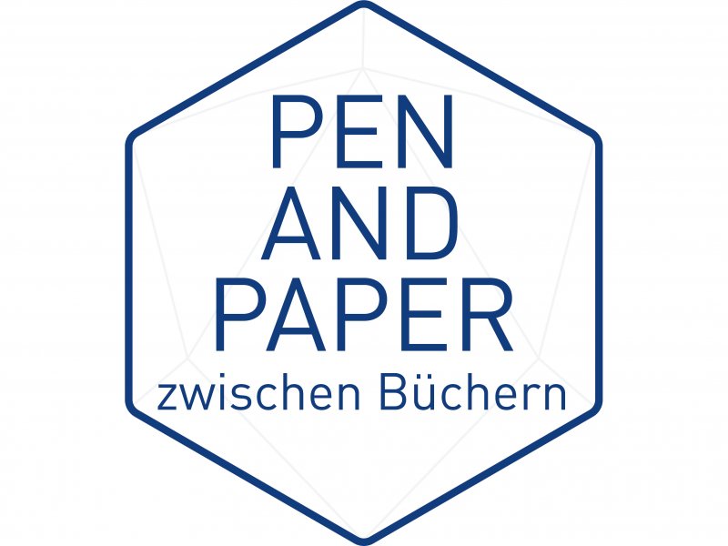 Pen &amp; Paper zwischen Büchern